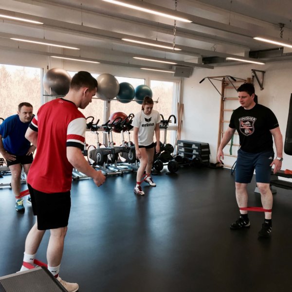 BGM Mobiliar 4 Gruppentraining Warm Up