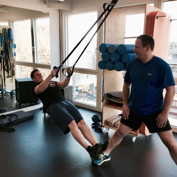 BGM Mobiliar 6 Partnerübung am TRX